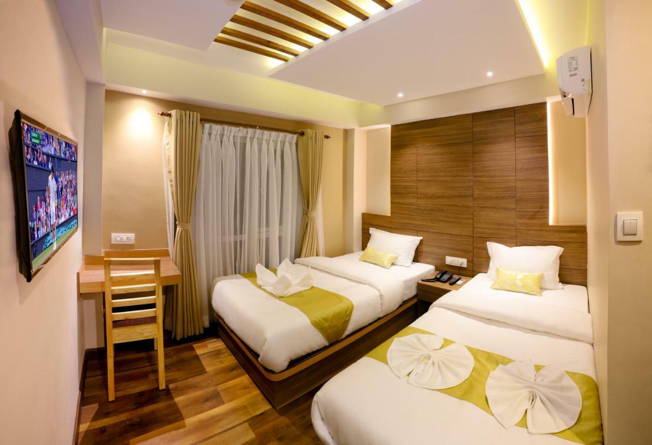 Hotel Bihani Kathmandu Bagian luar foto