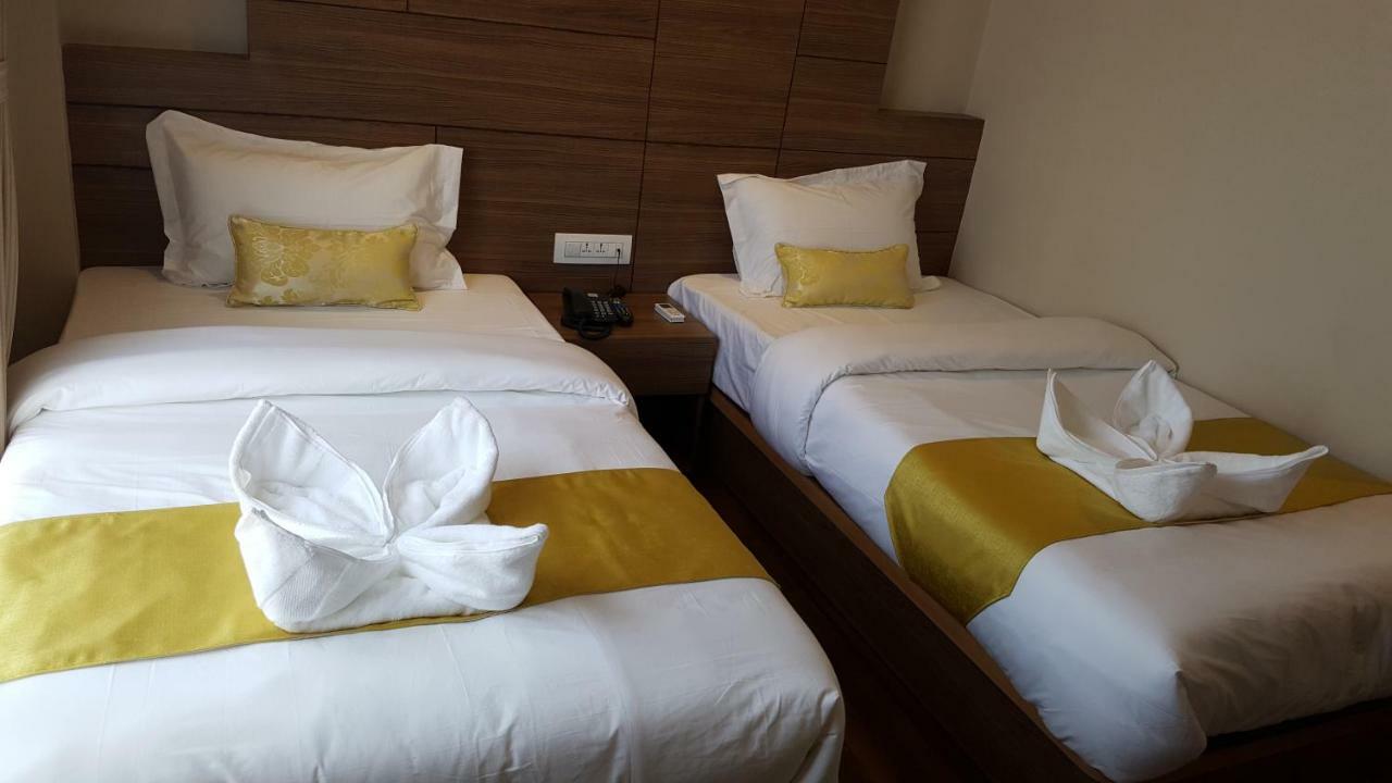Hotel Bihani Kathmandu Bagian luar foto
